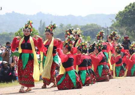 tari umbul